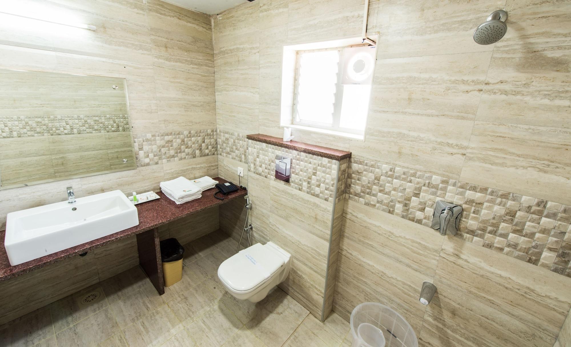 Plaza Hotel Trichy Tiruchirappalli Екстер'єр фото