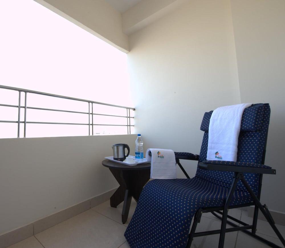 Plaza Hotel Trichy Tiruchirappalli Екстер'єр фото