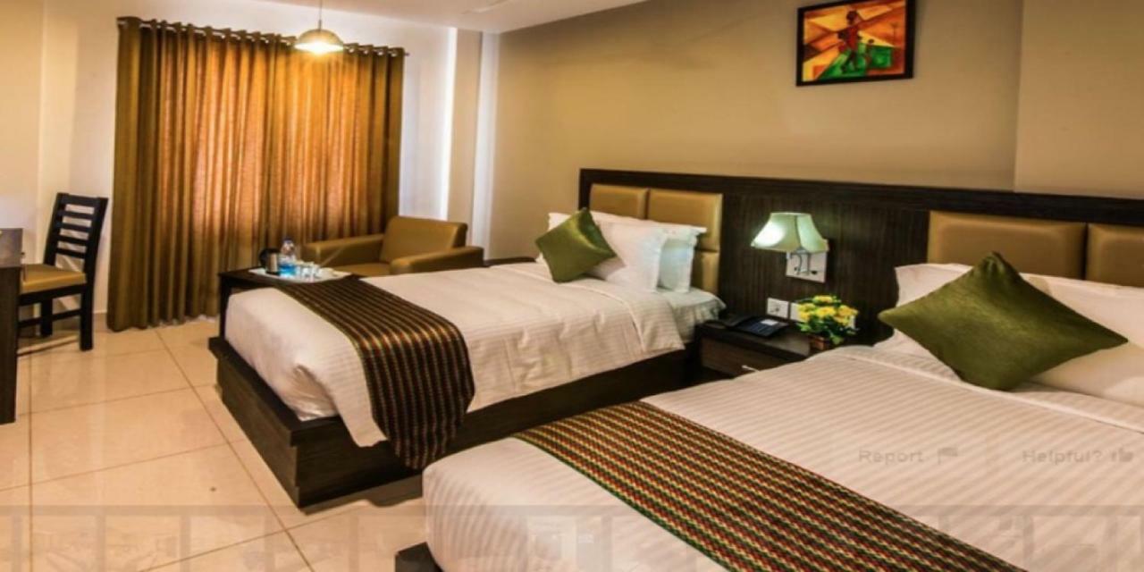 Plaza Hotel Trichy Tiruchirappalli Екстер'єр фото